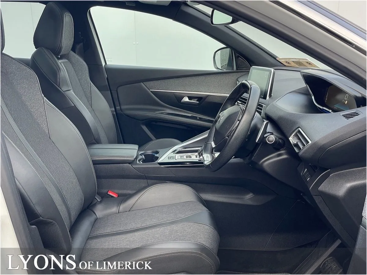 Peugeot 3008 1.5 Bluehdi 130bhp GT Line Auto - Image 4
