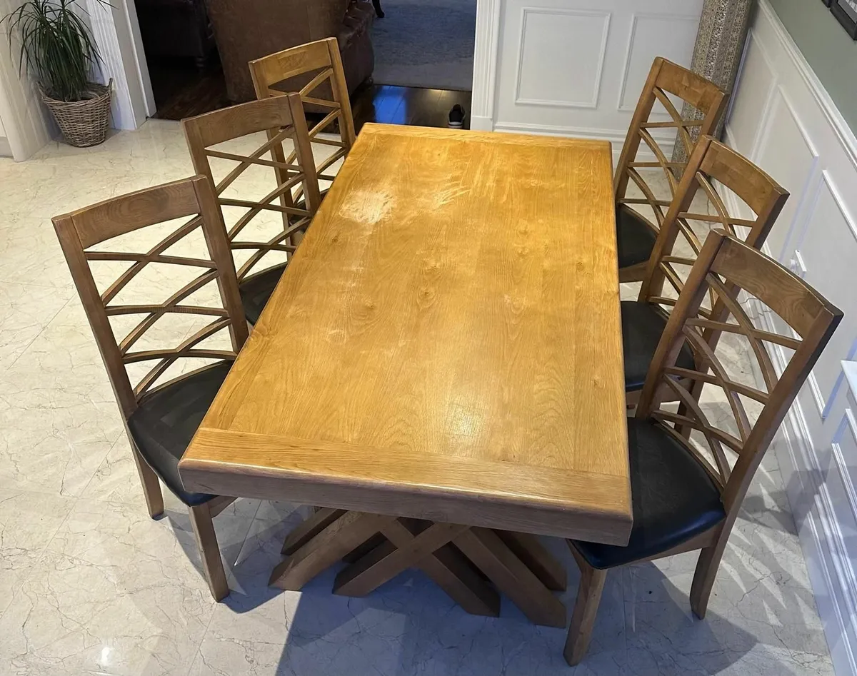 Kitchen Table and chairs - Image 2