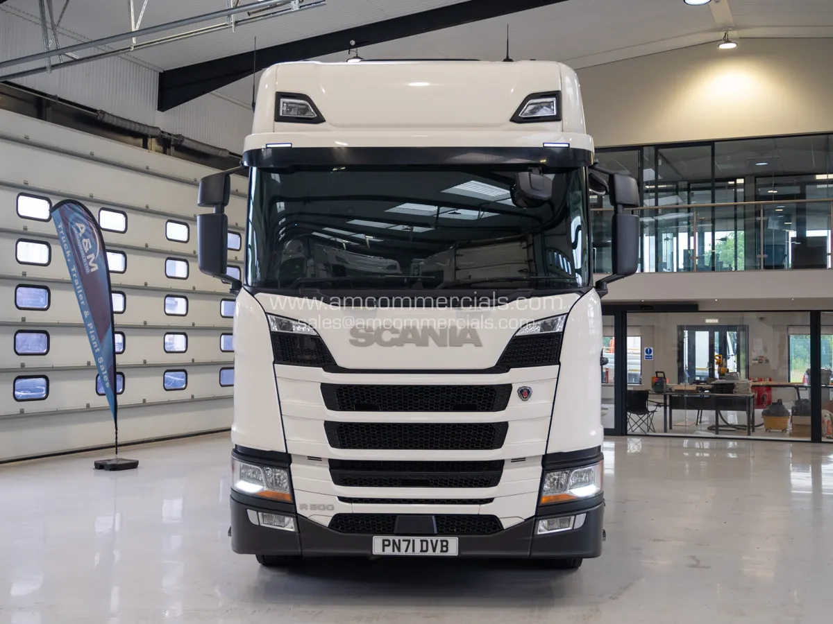 2021 (71) SCANIA R500 HIGHLINE 6X2 TAG AXLE - Image 2