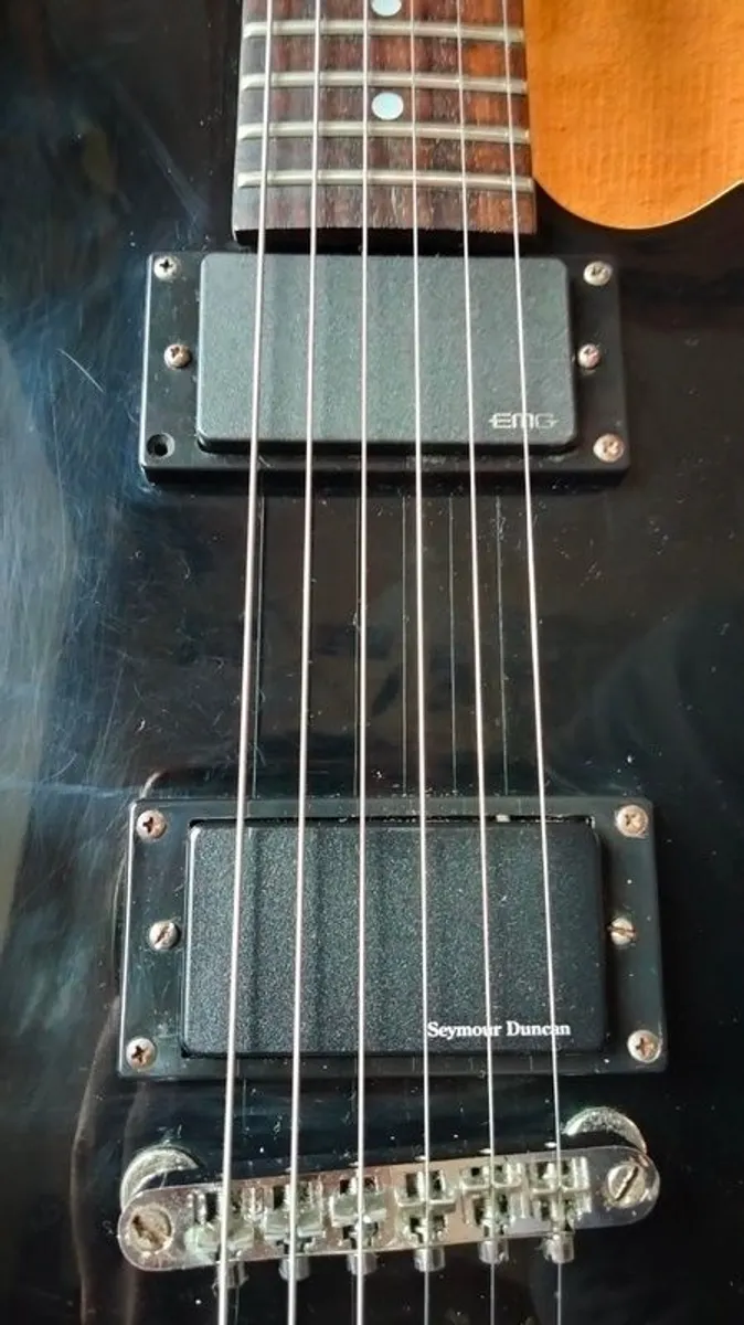 Stagg L250 modified + Padded gig bag + Leather strap - Image 3