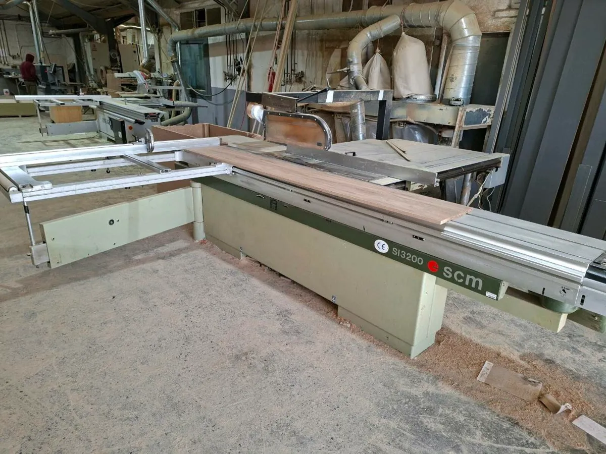 Panel saw - Image 1