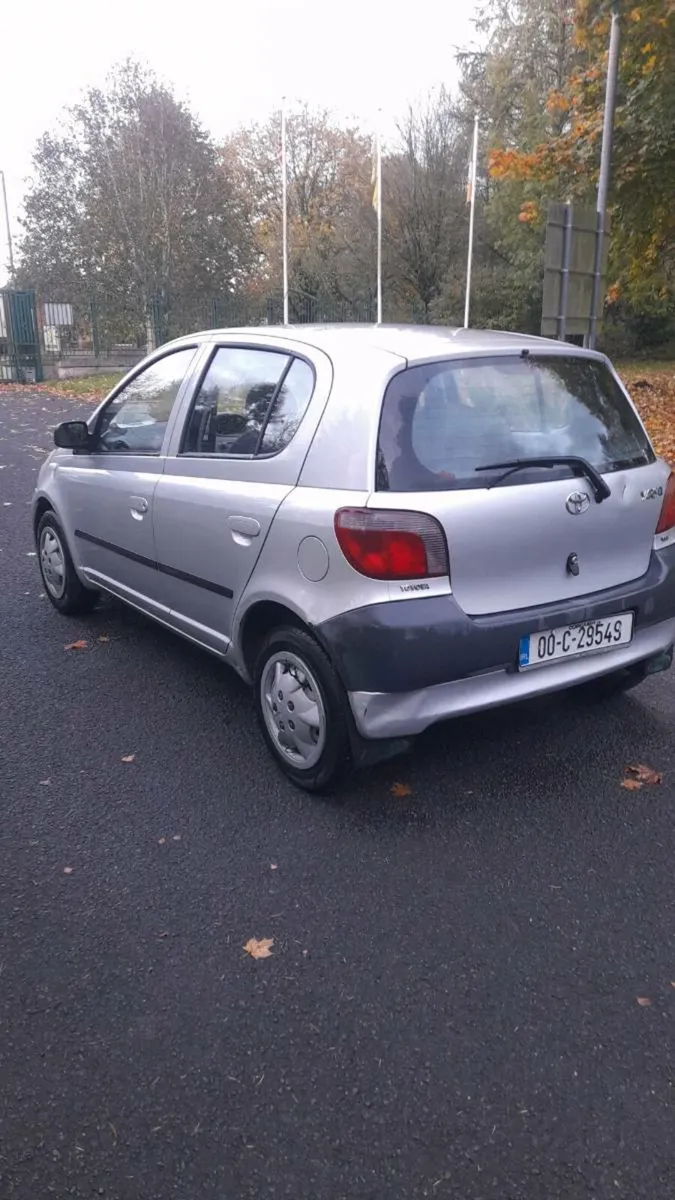 Toyota yaris - Image 2