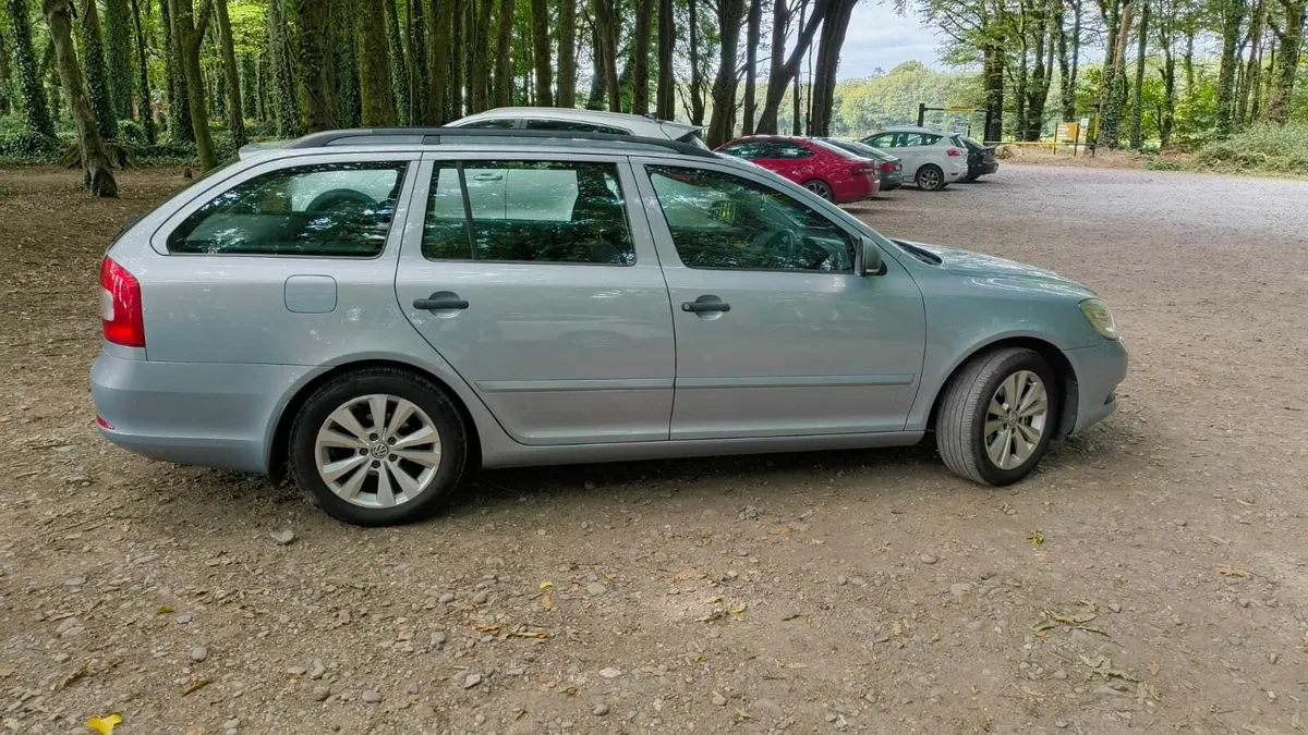 Skoda Octavia 2011 - Image 4