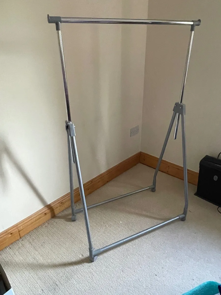 Clothes Rail.
