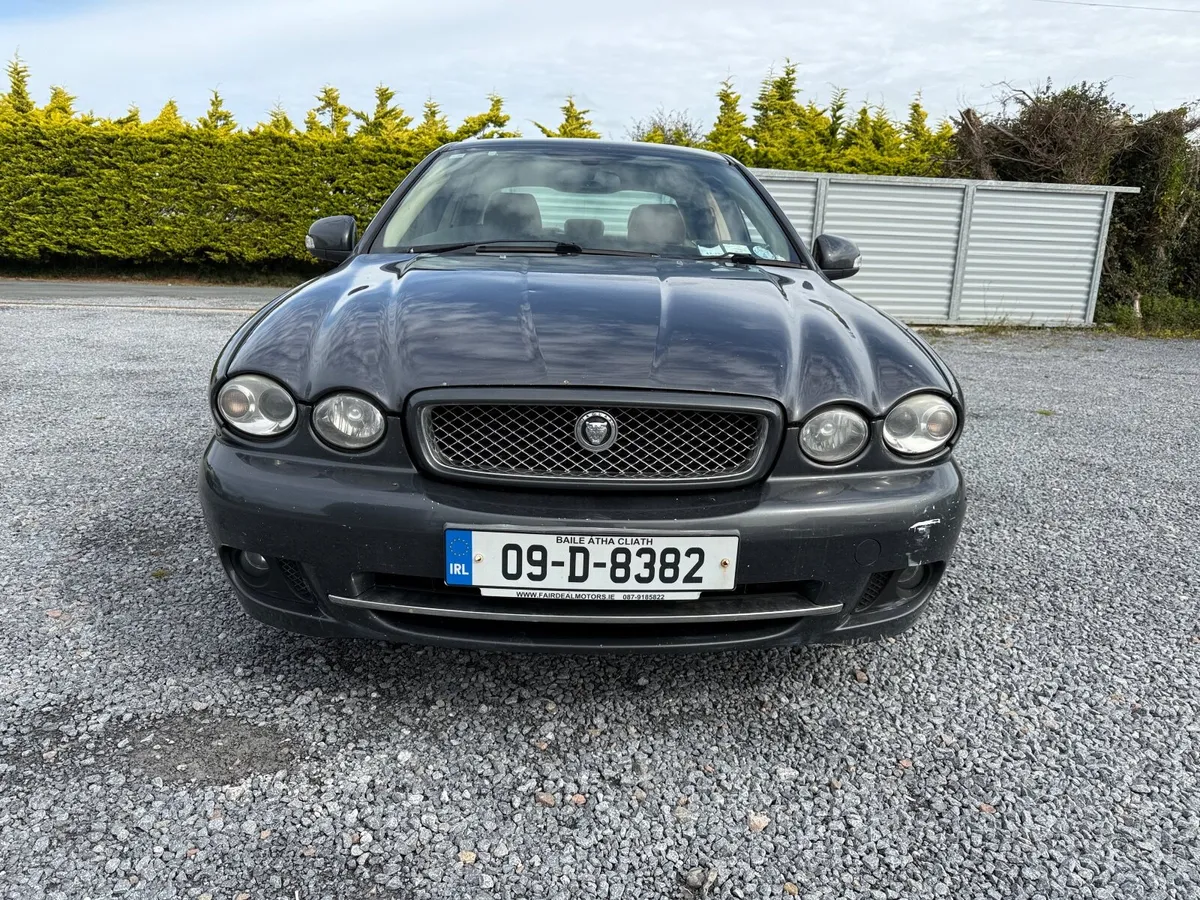 Jaguar X-Type 2009 - Image 1