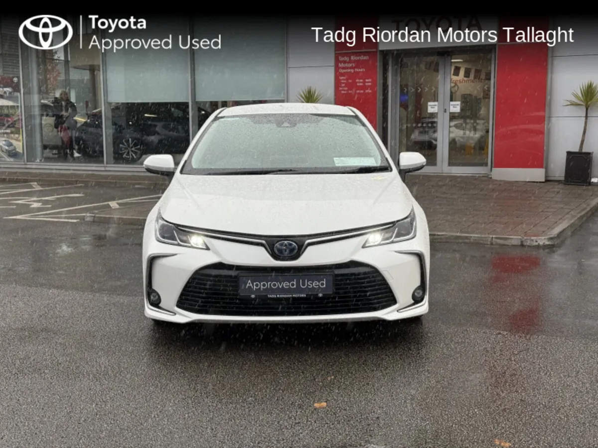 Toyota Corolla HYBRID LUNA SPORT - Image 4