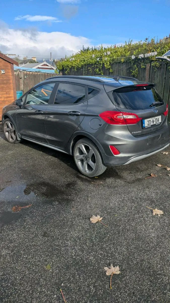 Ford fiesta 31.000klm €14995 - Image 3