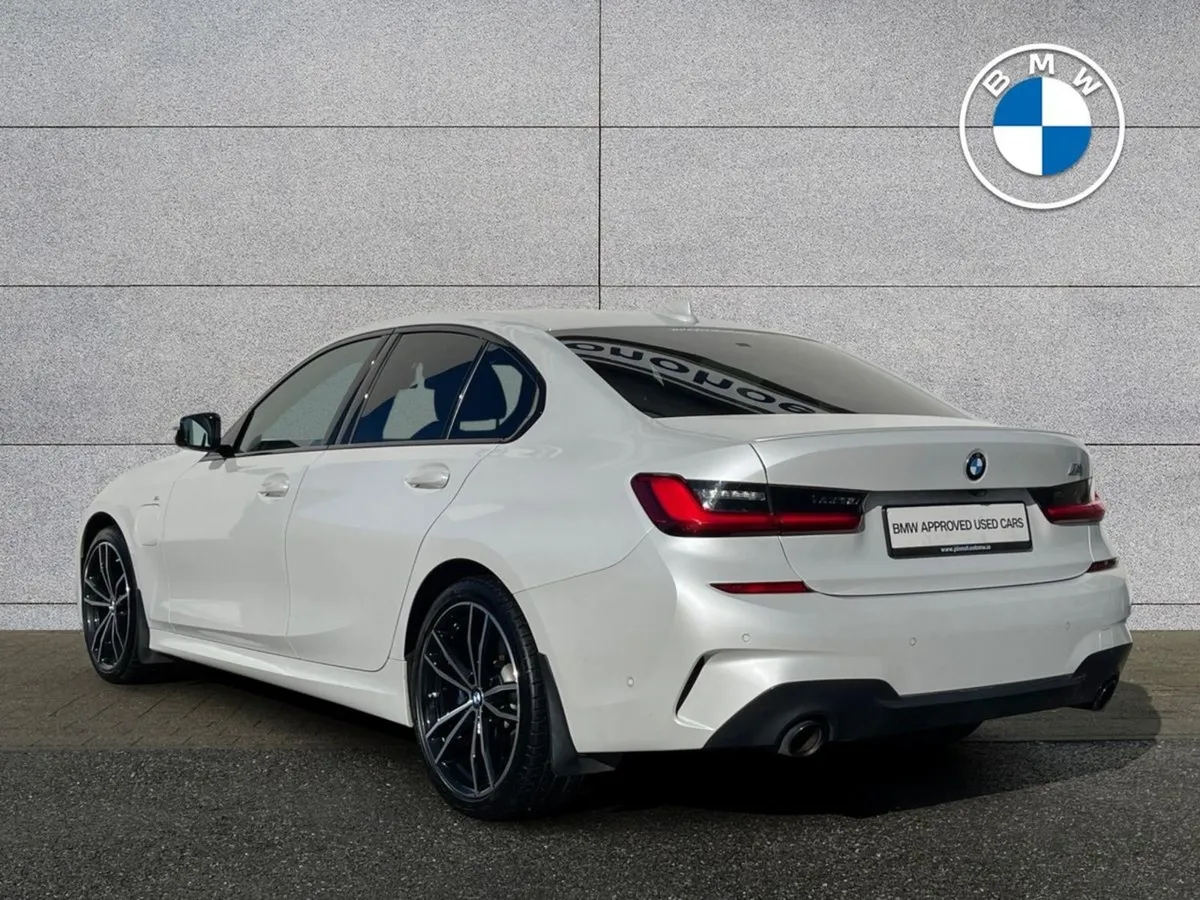 BMW 3 Series 330e M Sport Saloon - Image 3