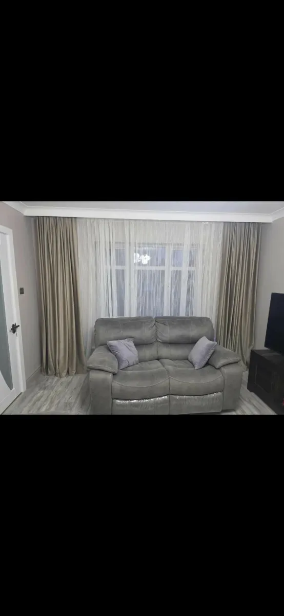 Couches - Image 3