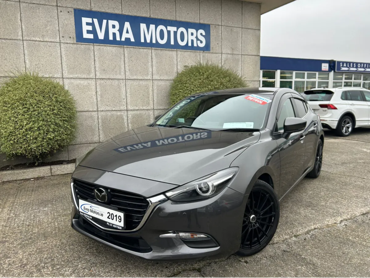 Mazda Mazda3 AXELA AUTOMATIC 1.5 PETROL //ADAPTIVE - Image 4