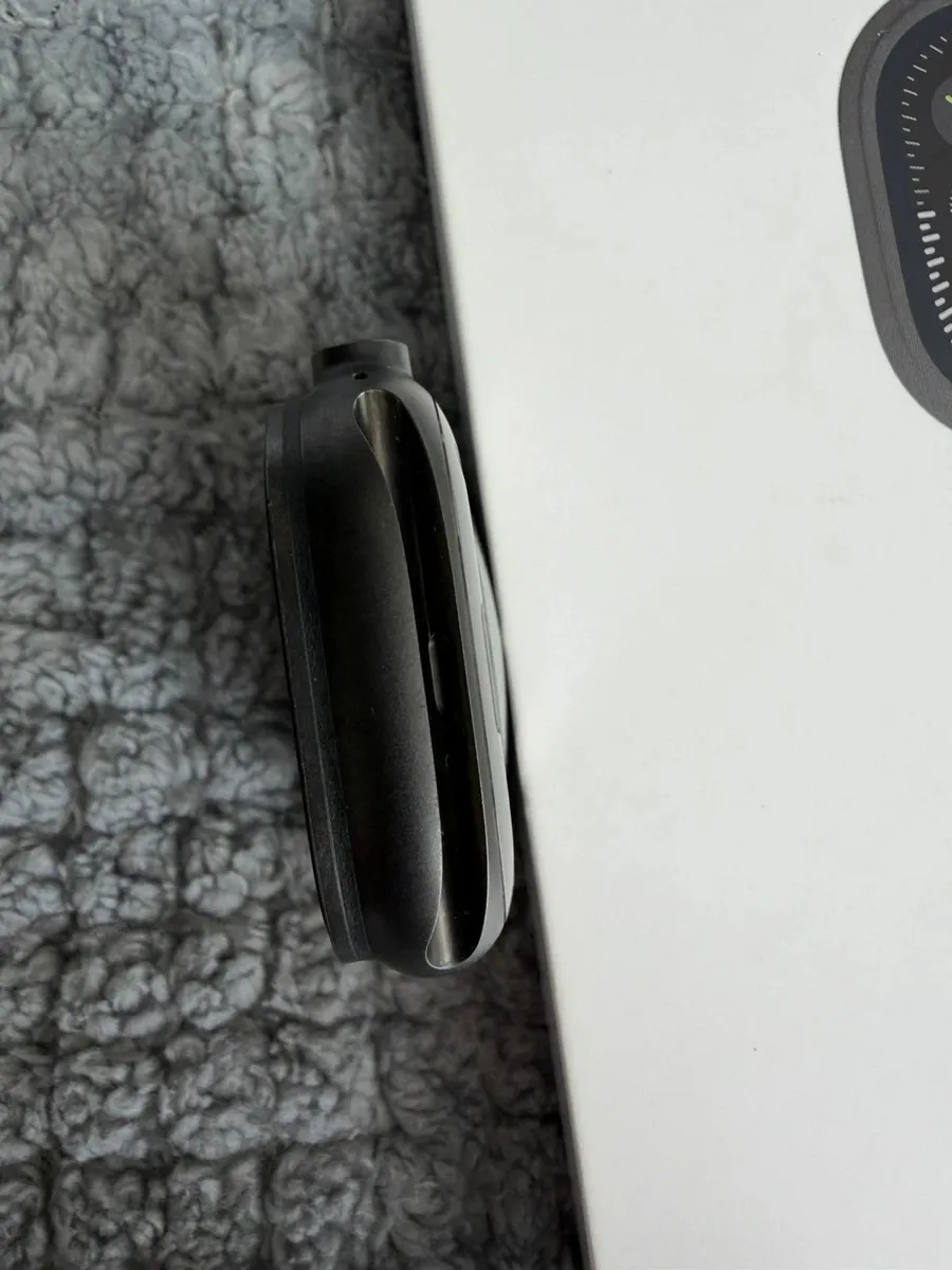 Apple Watch Ultra 2 Black Titanium, Unlocked - Image 4