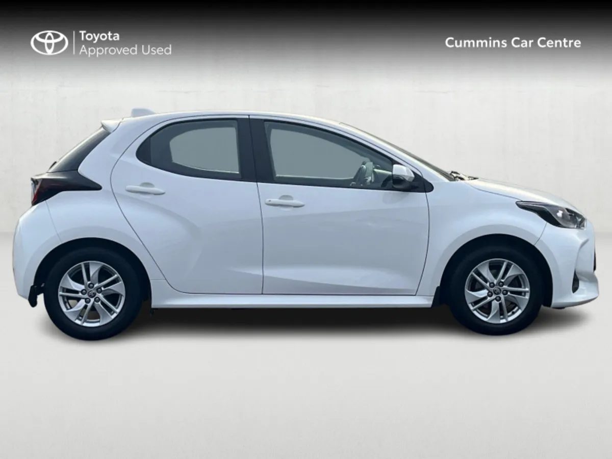 Toyota Yaris YARIS 1.0 LUNA - Image 3