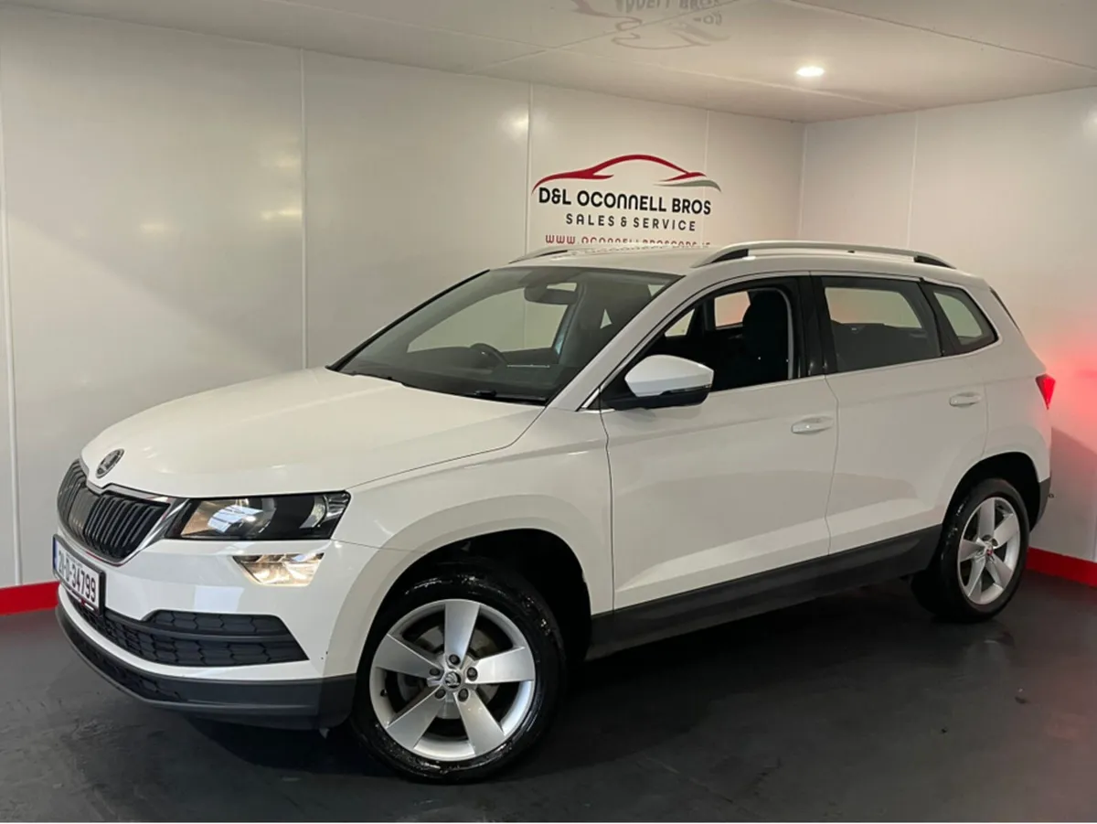 Skoda Karoq AMBITION 2.0 TDI 115HP 5DR - Image 2