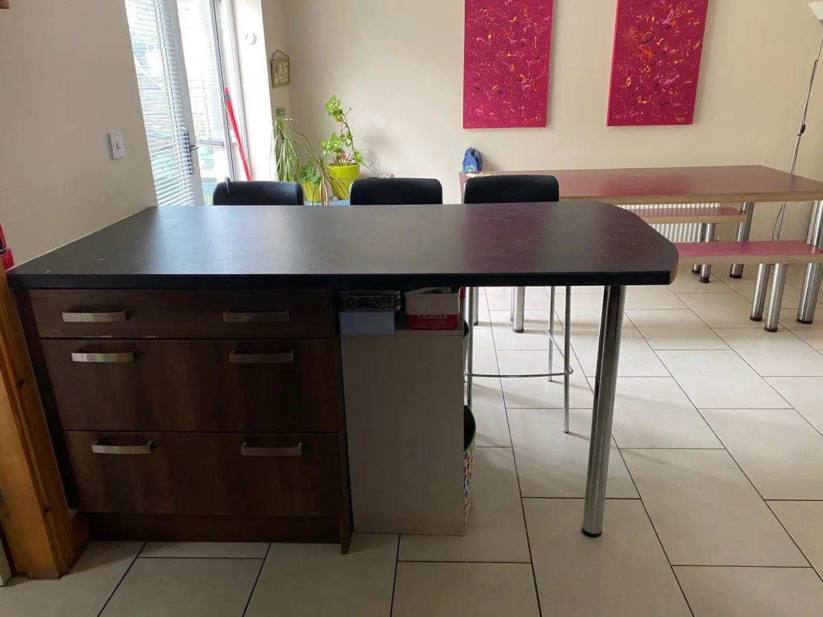 Kitchen Table - Image 3