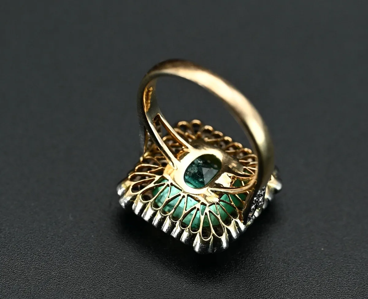 Antique 5ct Art Deco Emerald Ring with sapphires - Image 4