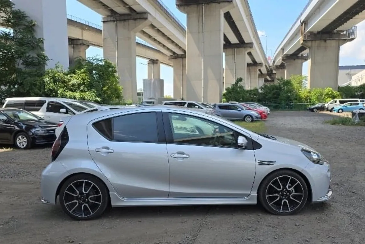 TOYOTA AQUA G GS 2016 – SPORT HYBRID EDITION 🔥 - Image 4