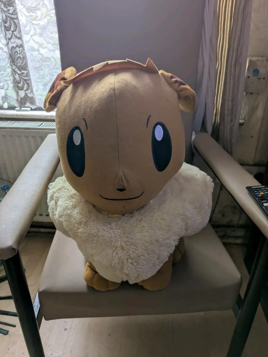Giant Eevee Plush Toy - Image 3