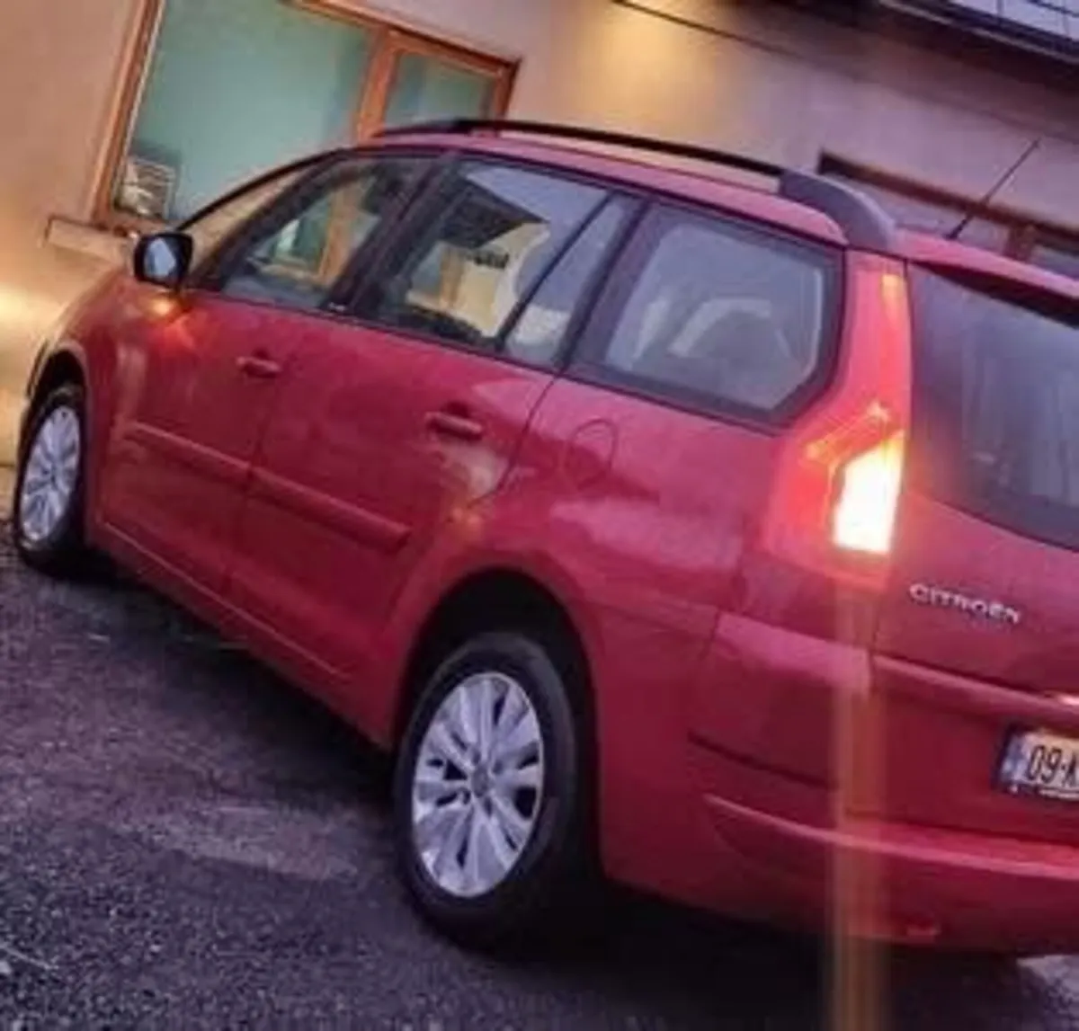 {€1350} 09 Citroen Picasso Diesel 7 Seater. MANUAL - Image 4