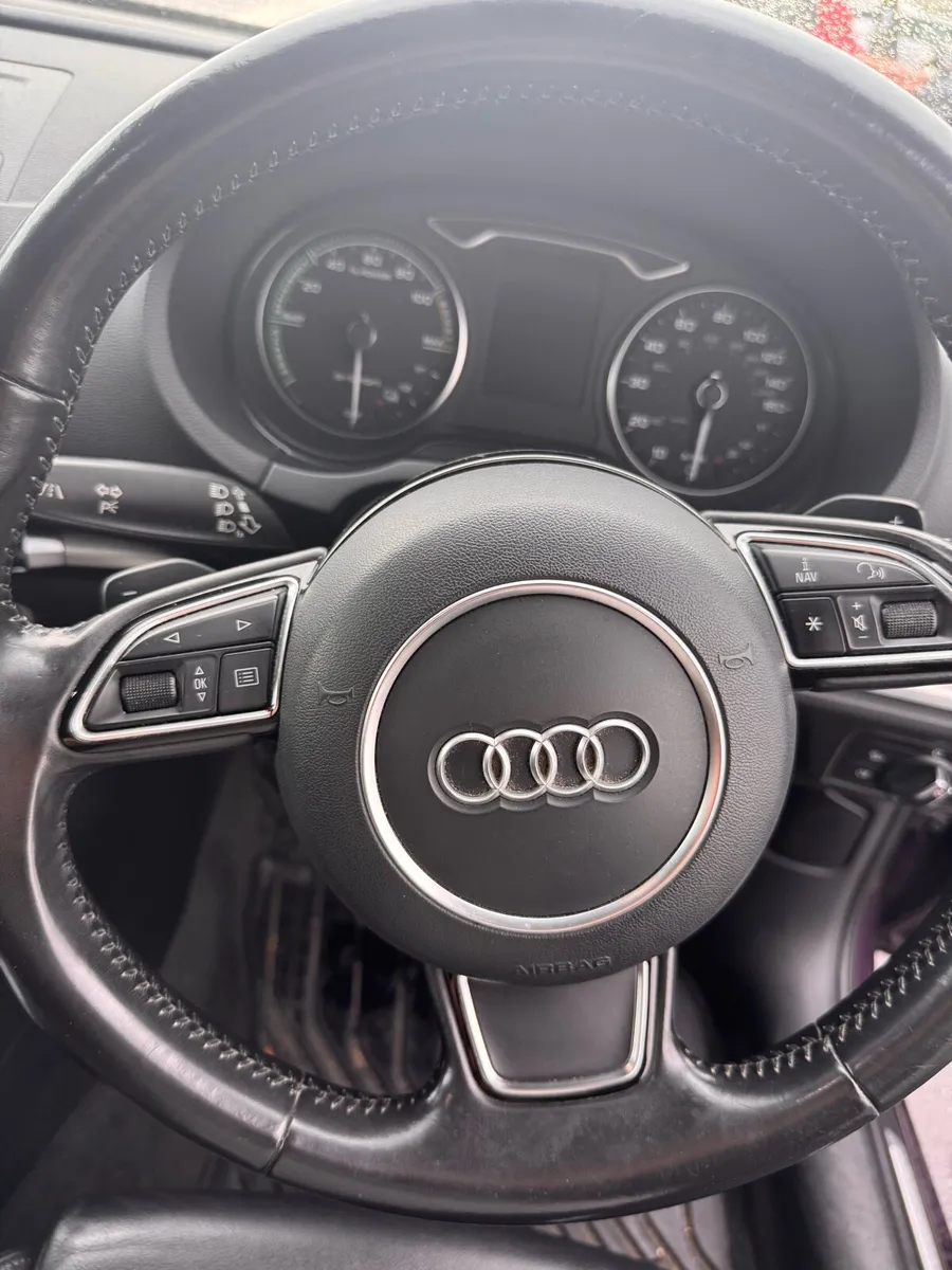 AUDI A3 2016 E-TRON 1.4 AUTOMATIC(PLUG-IN HYBRID) - Image 2