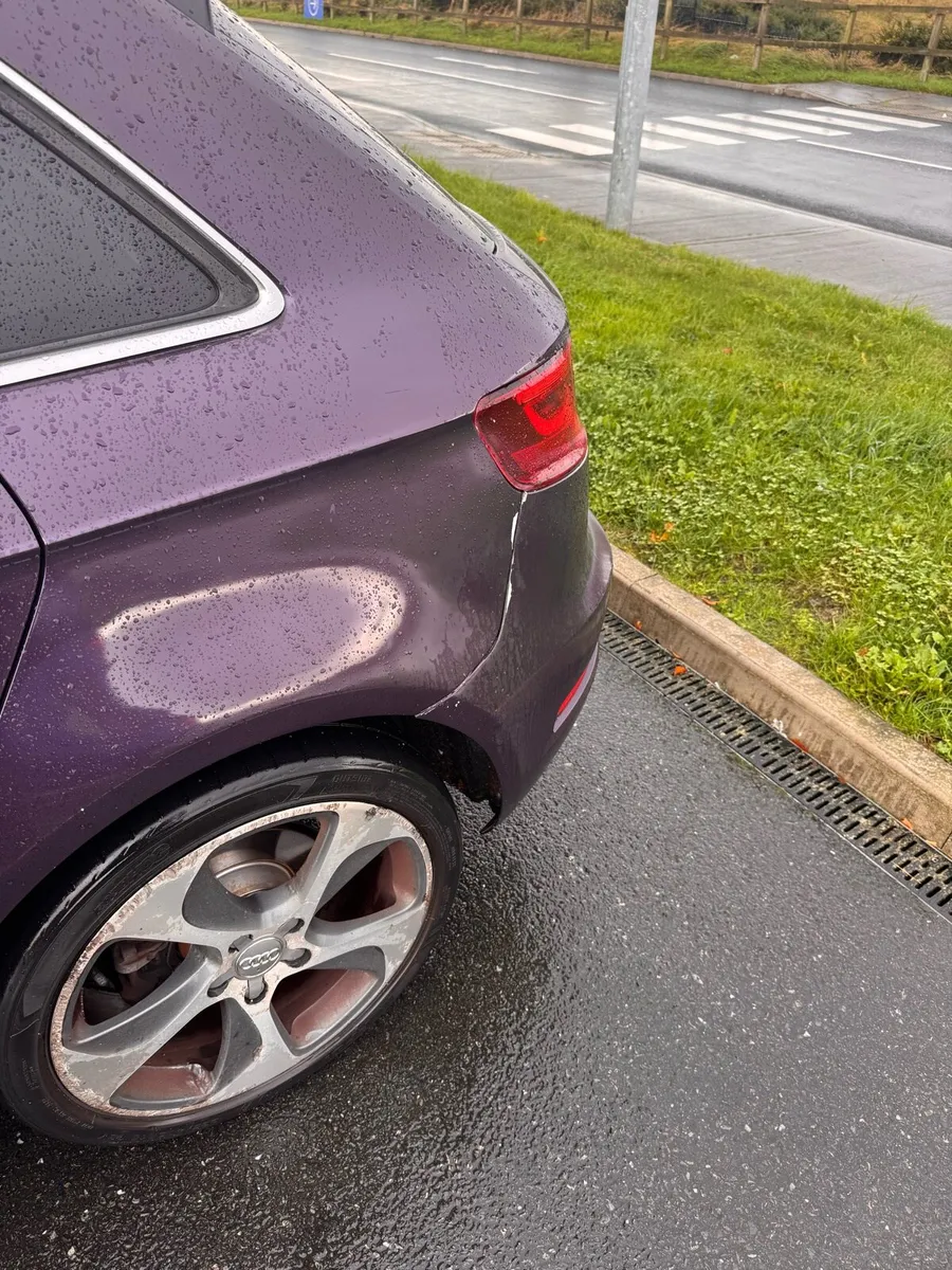 AUDI A3 2016 E-TRON 1.4 AUTOMATIC(PLUG-IN HYBRID) - Image 4