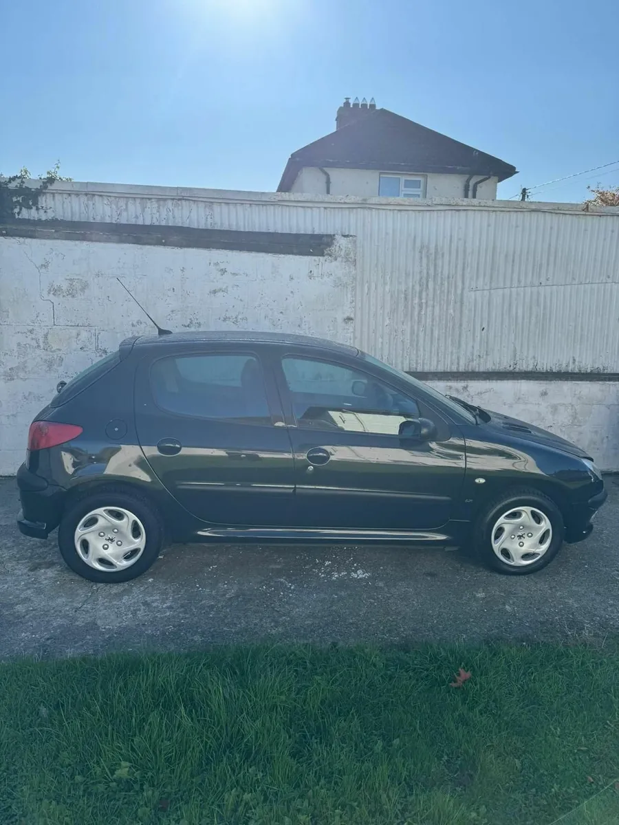 Peugeot 206 2006 - Image 2