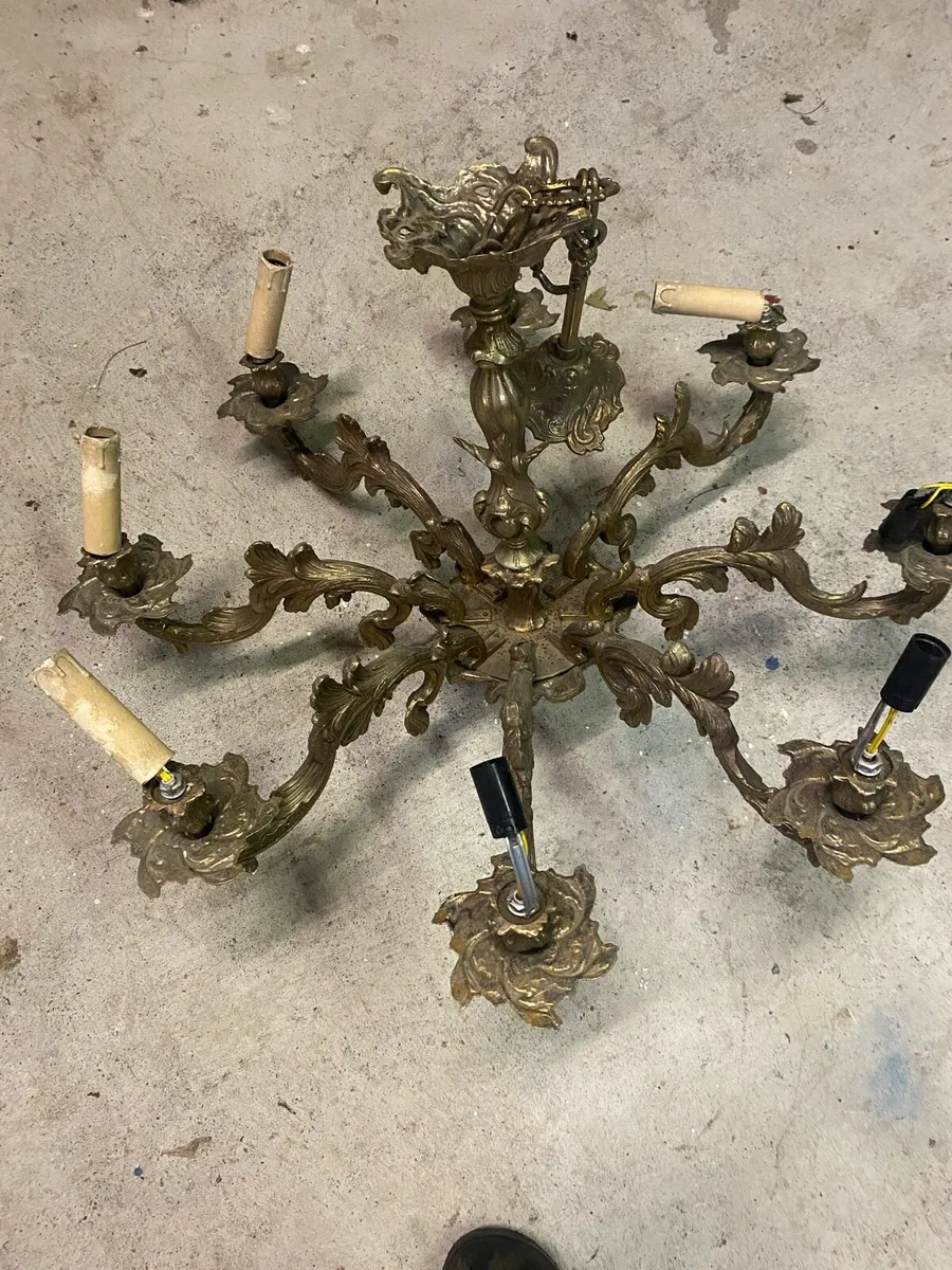 Antique style brass hanging light fitting