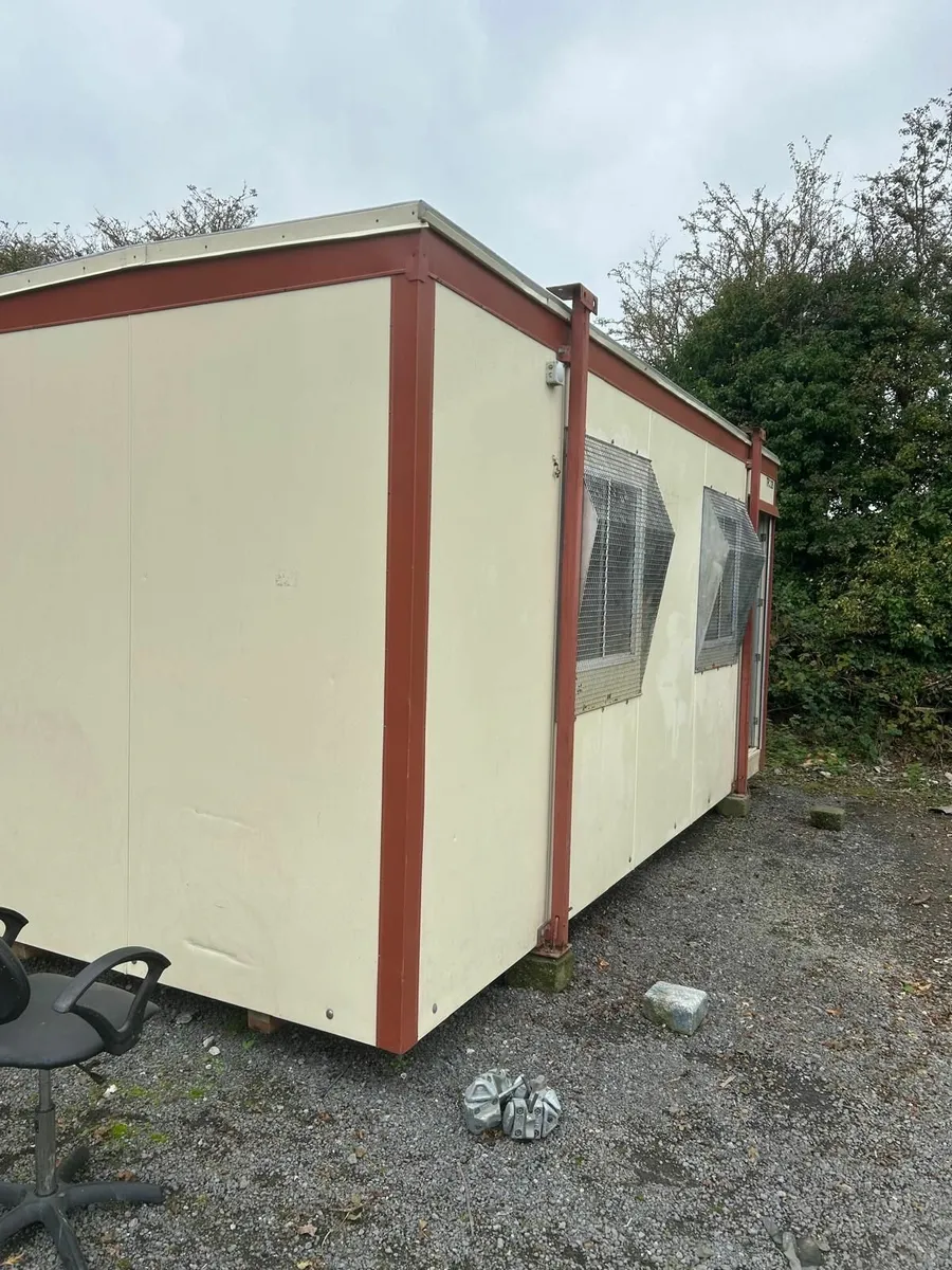 Cabin For Sale - Image 2
