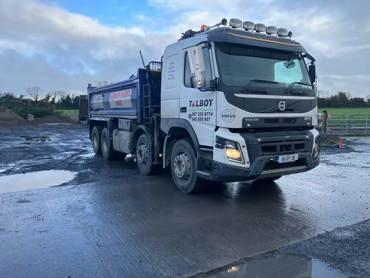 Volvo FMX grab - Image 2