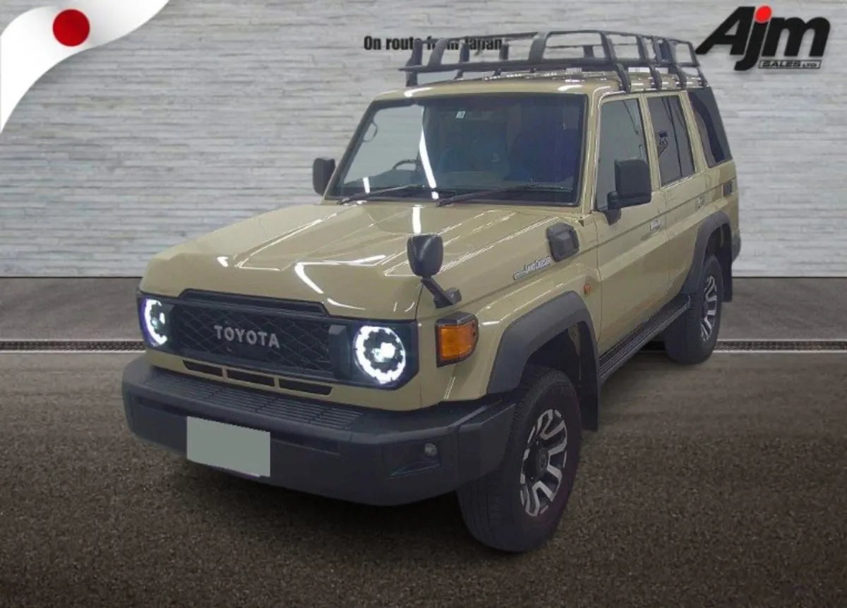 2025 TOYOTA LAND CRUISER 70 SERIES 2.8 D4D AUTO - Image 2