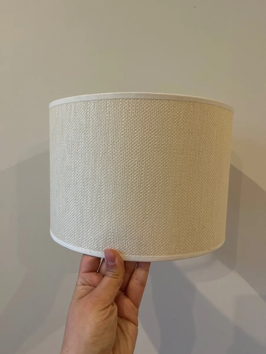 Lamp shade - Image 1