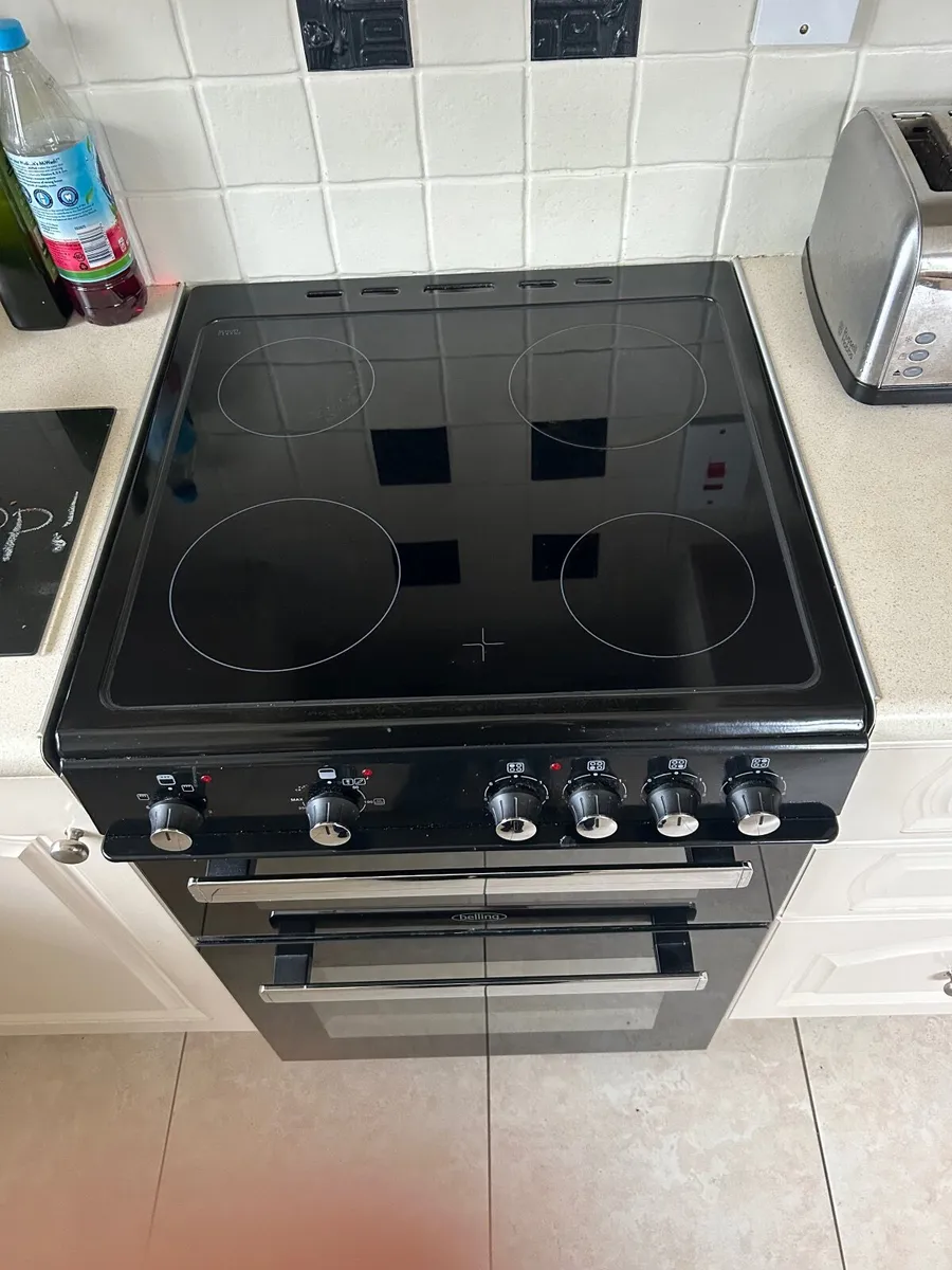 Oven - Image 1