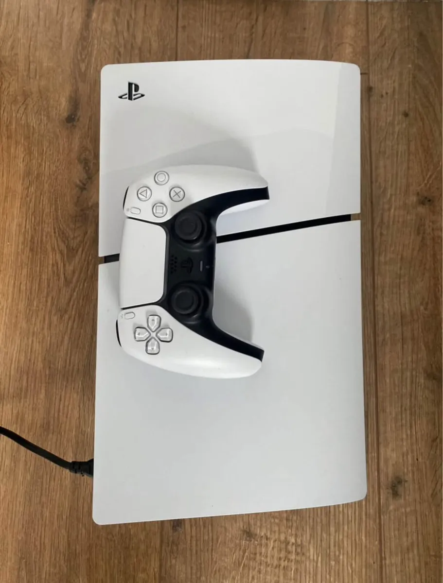 PS5 Digital Slim - Image 1