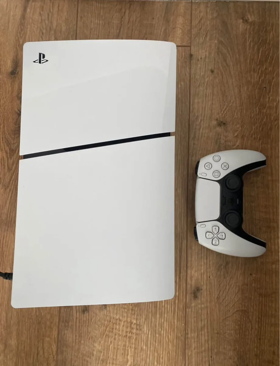 PS5 Digital Slim - Image 2