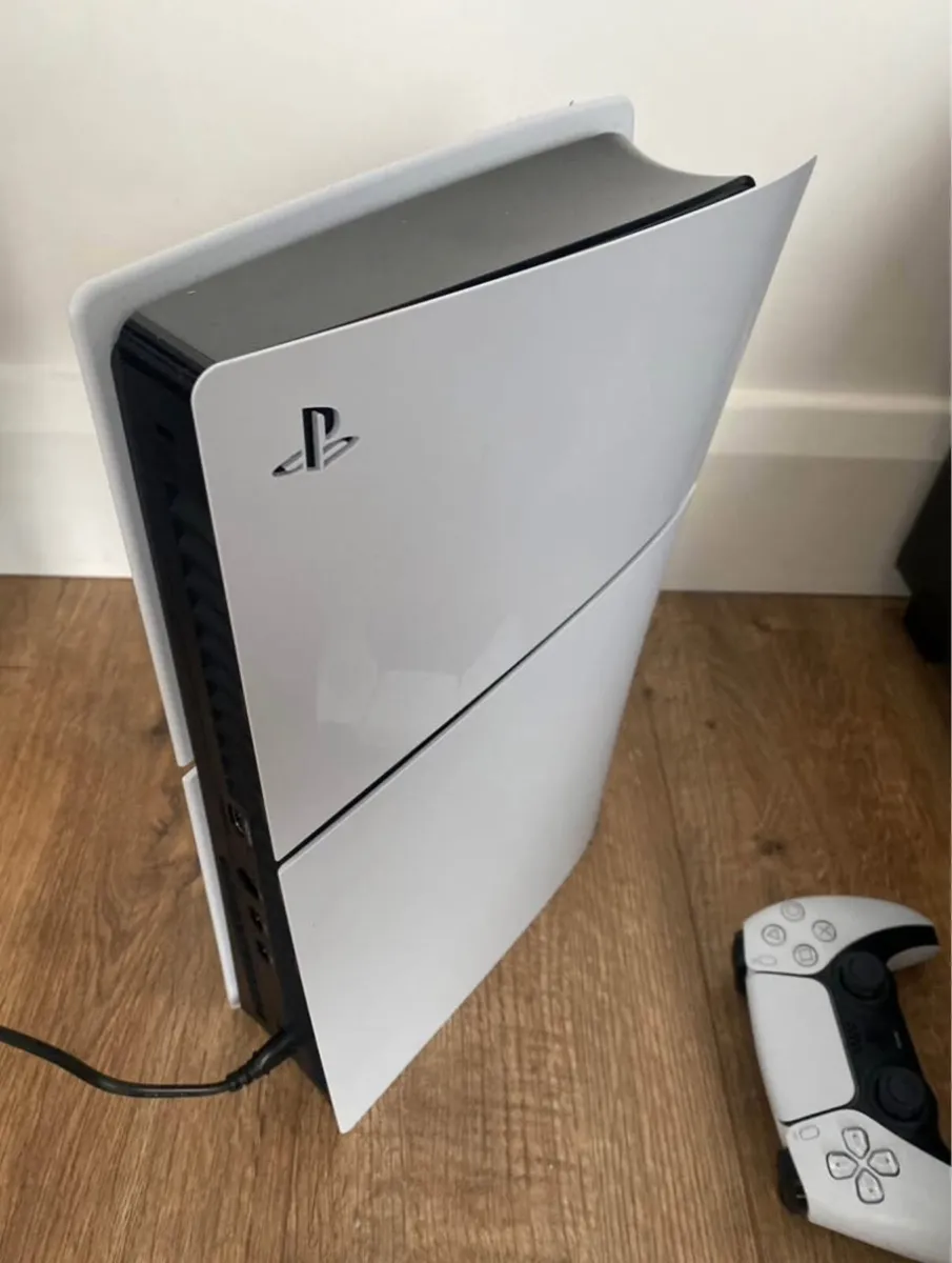 PS5 Digital Slim - Image 4