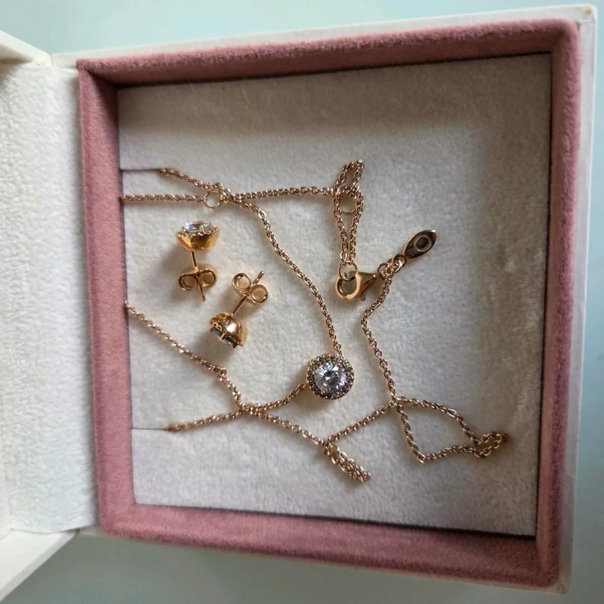Pandora necklace&earrings great condition - Image 3