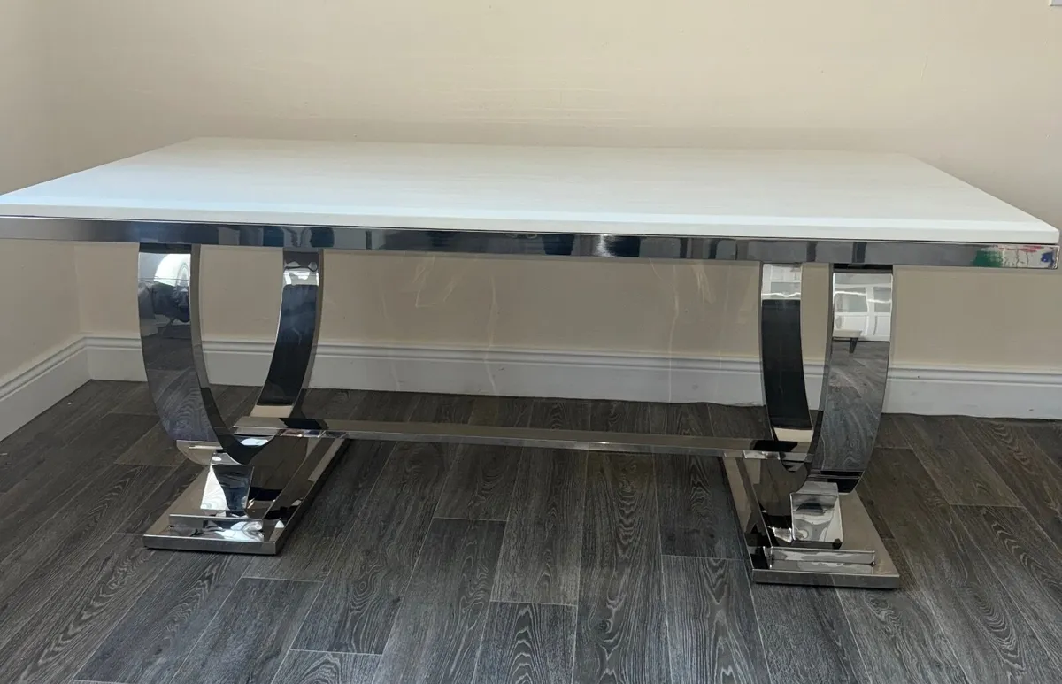Dinning table set - Image 3