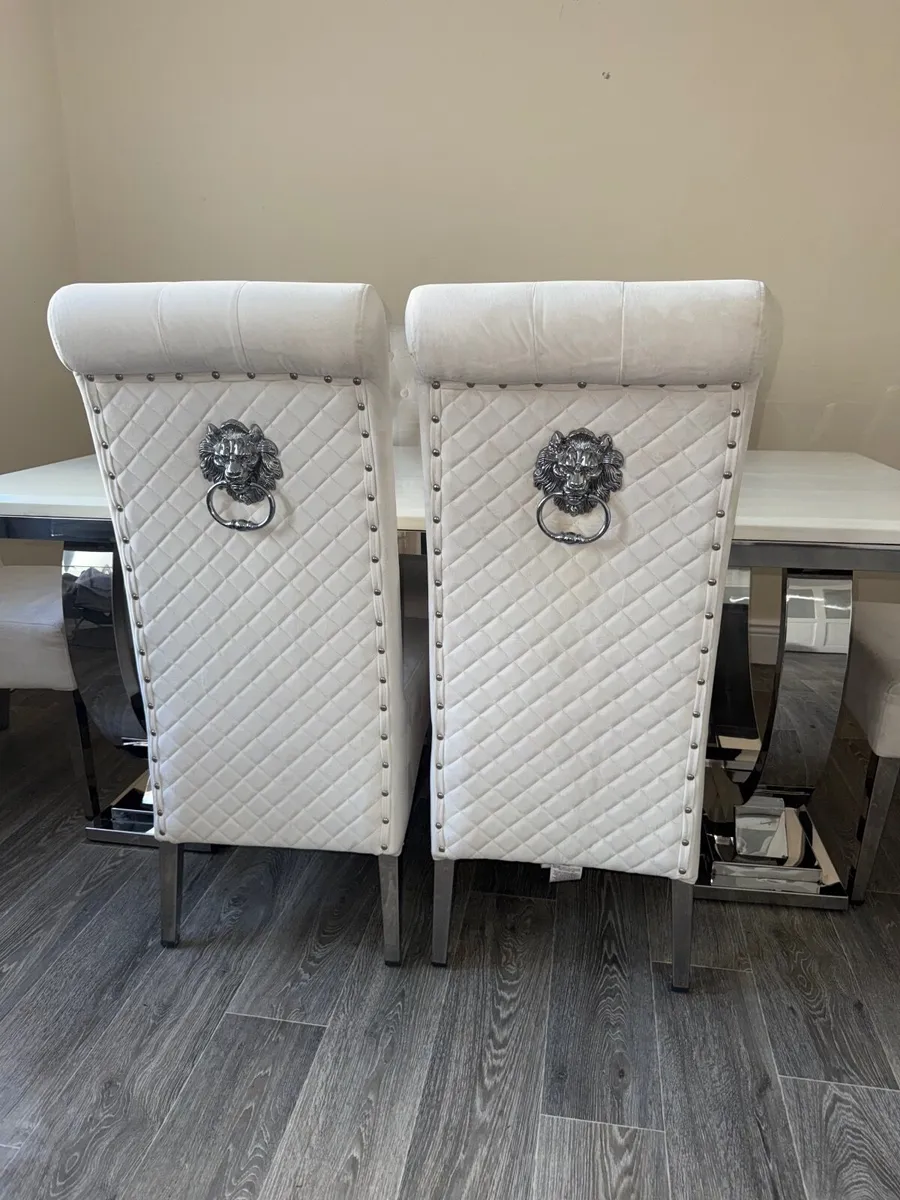 Dinning table set - Image 4