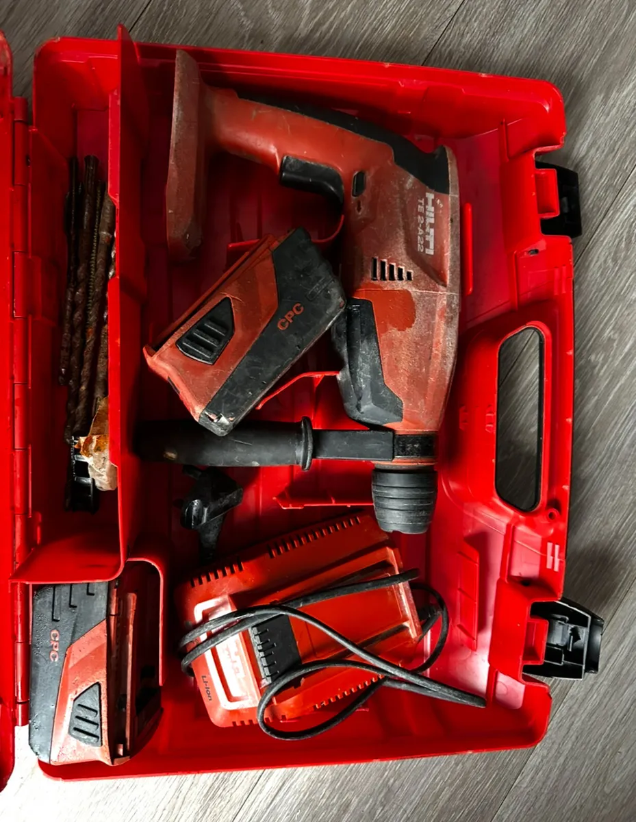 Hilti te 2-a22 hammer drill - Image 2