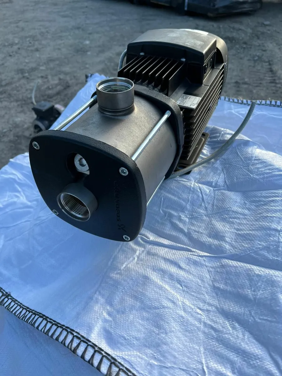 GRUNDFOS Pumps and motors - Image 4