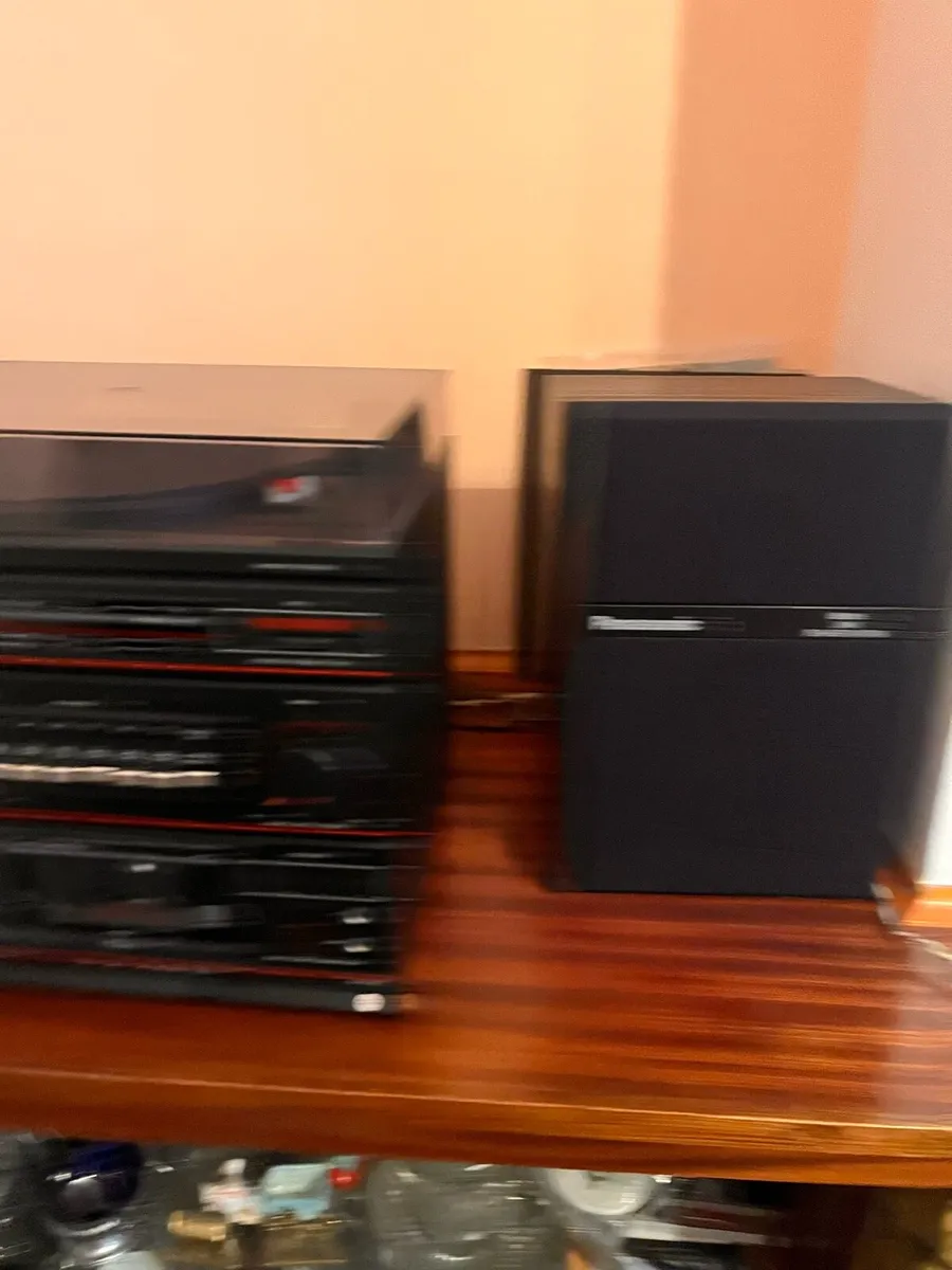 Panasonic SB-D15 stereo system with turntable - Image 2