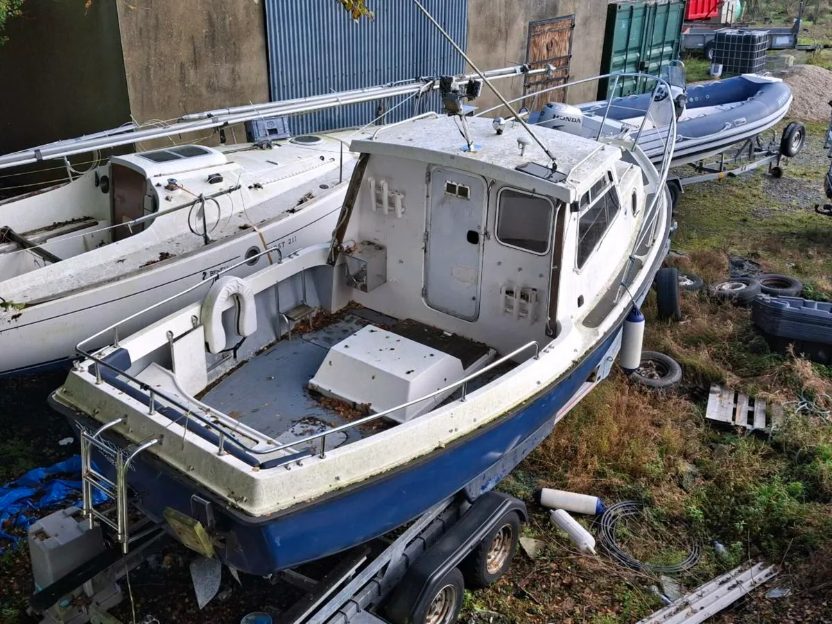 Trustie 21ft fishing boat - Image 2