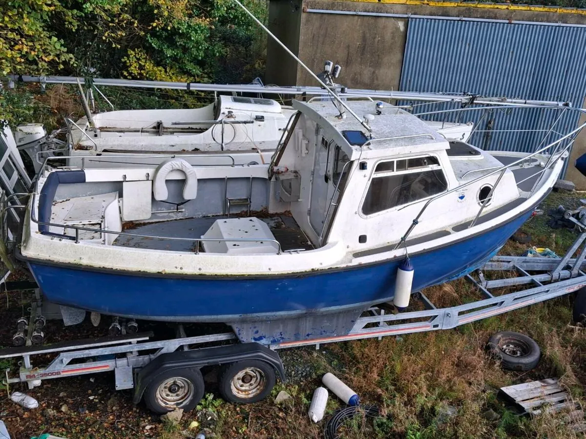 Trustie 21ft fishing boat - Image 4