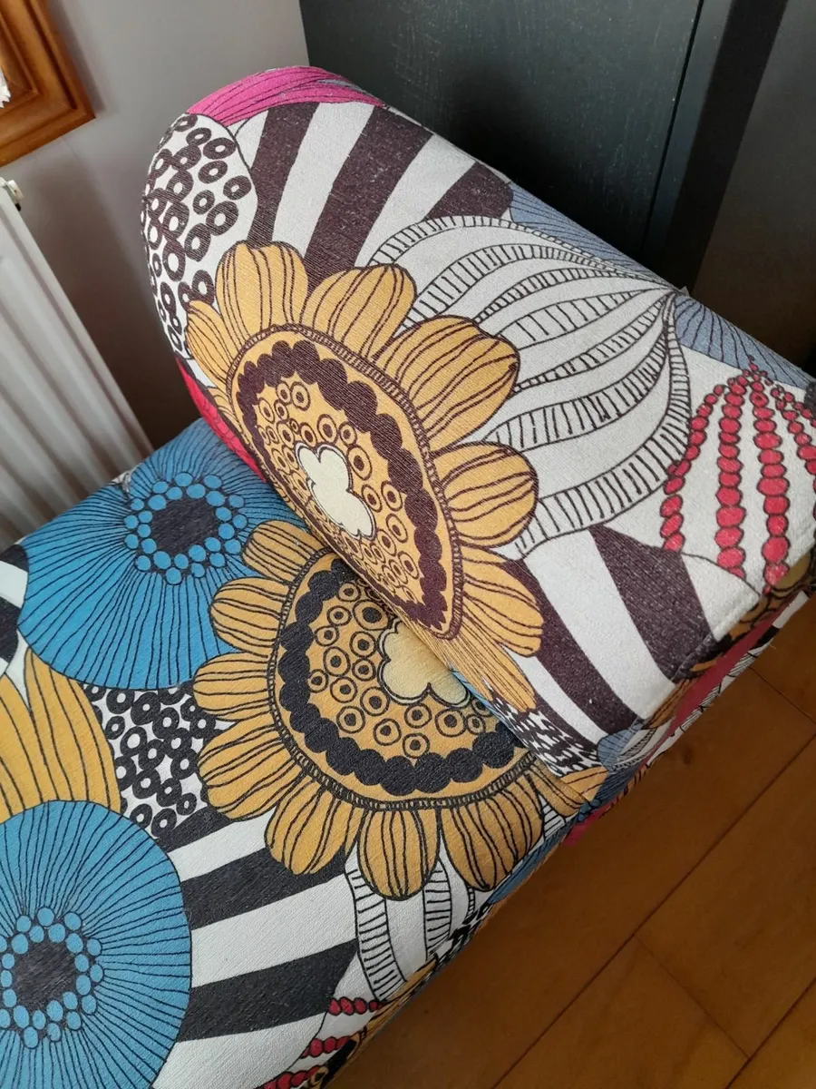 Ottoman Love Seat - Image 1