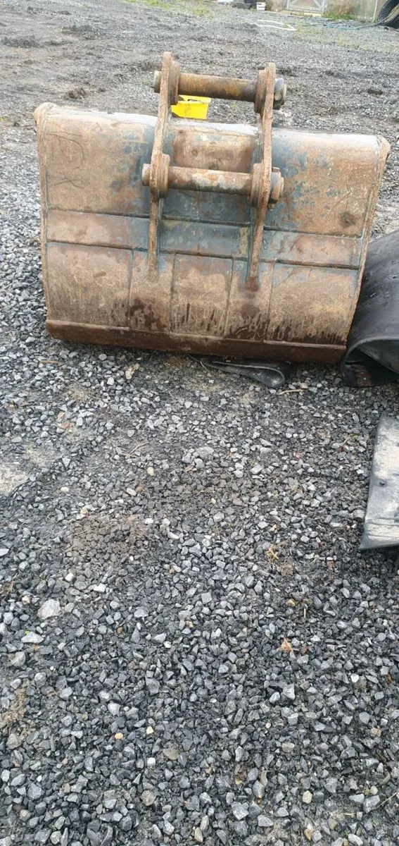 4ft digging bucket - Image 4