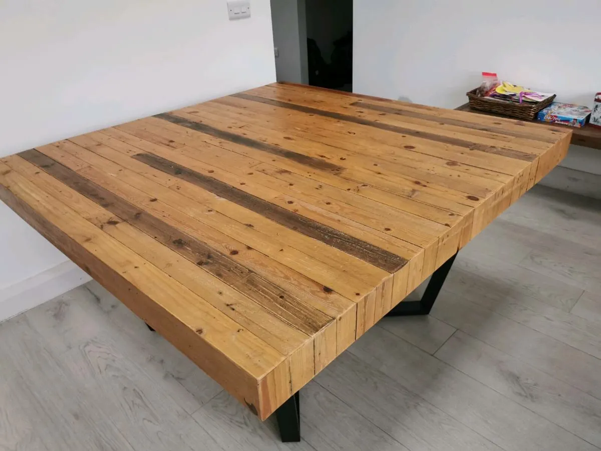 Kitchen Table - Image 2