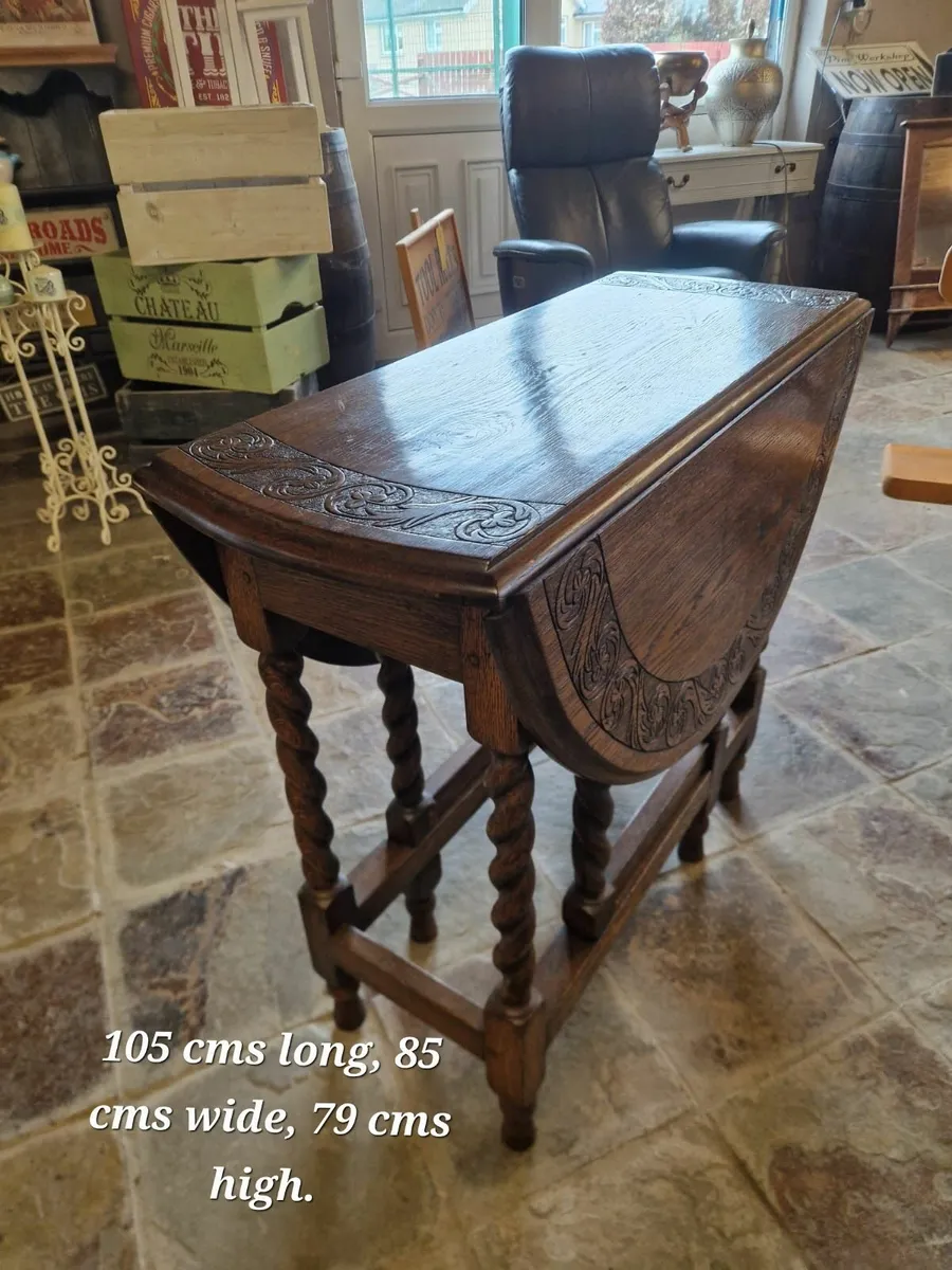 Early 1900s carved oak drop leaf table - Image 4