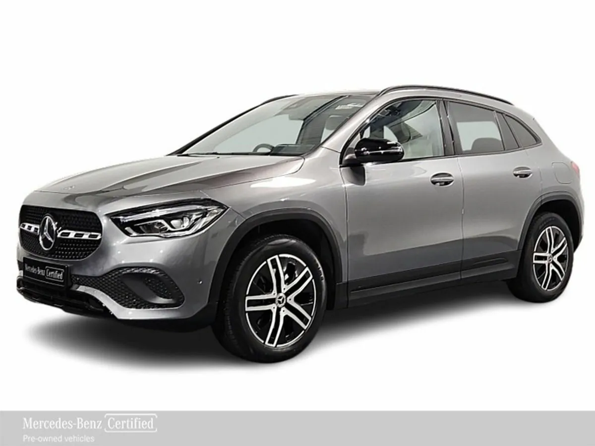 Mercedes-Benz GLA 250e Progressive with Nightpack - Image 1