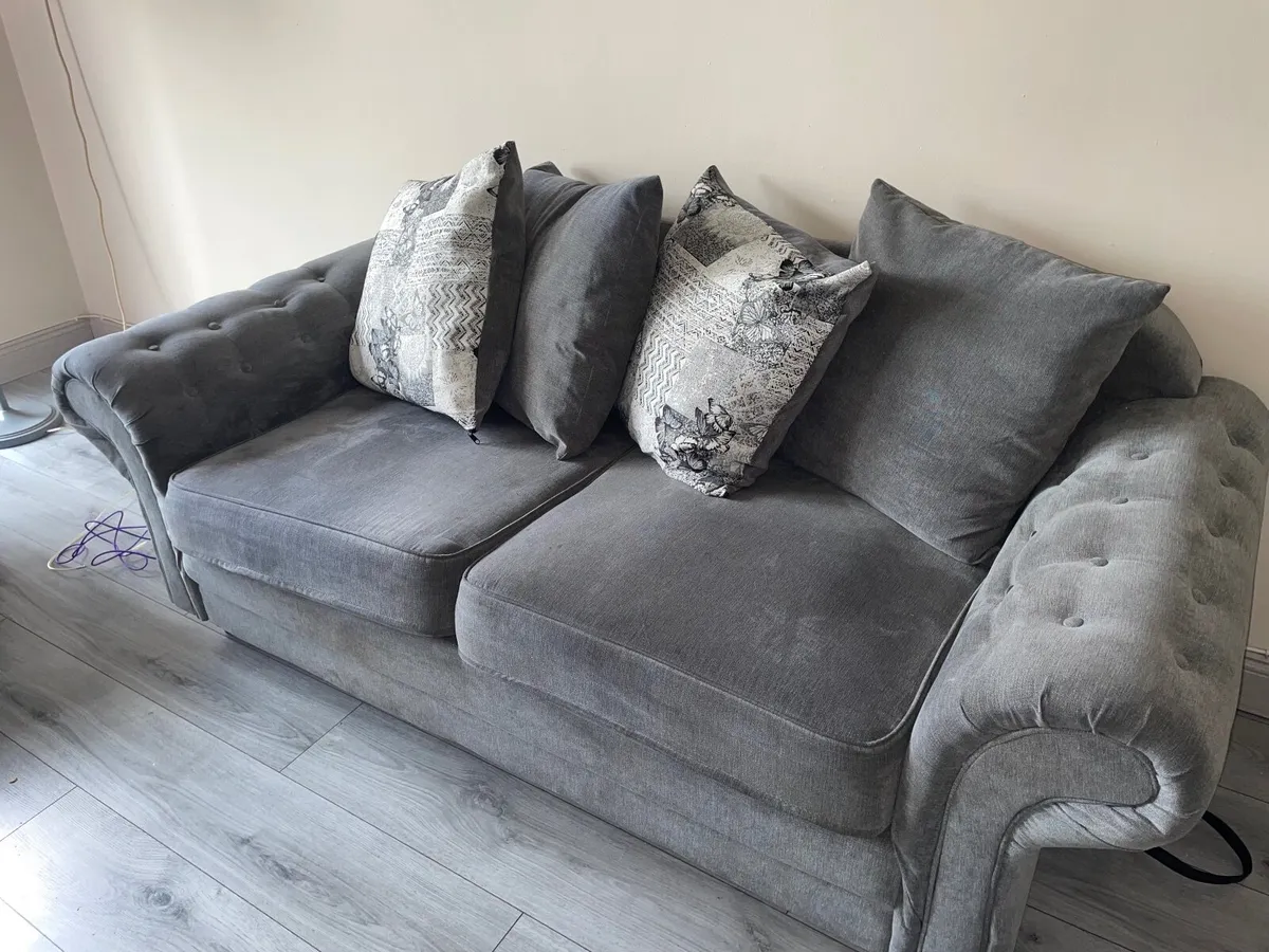 Sofa - Image 4