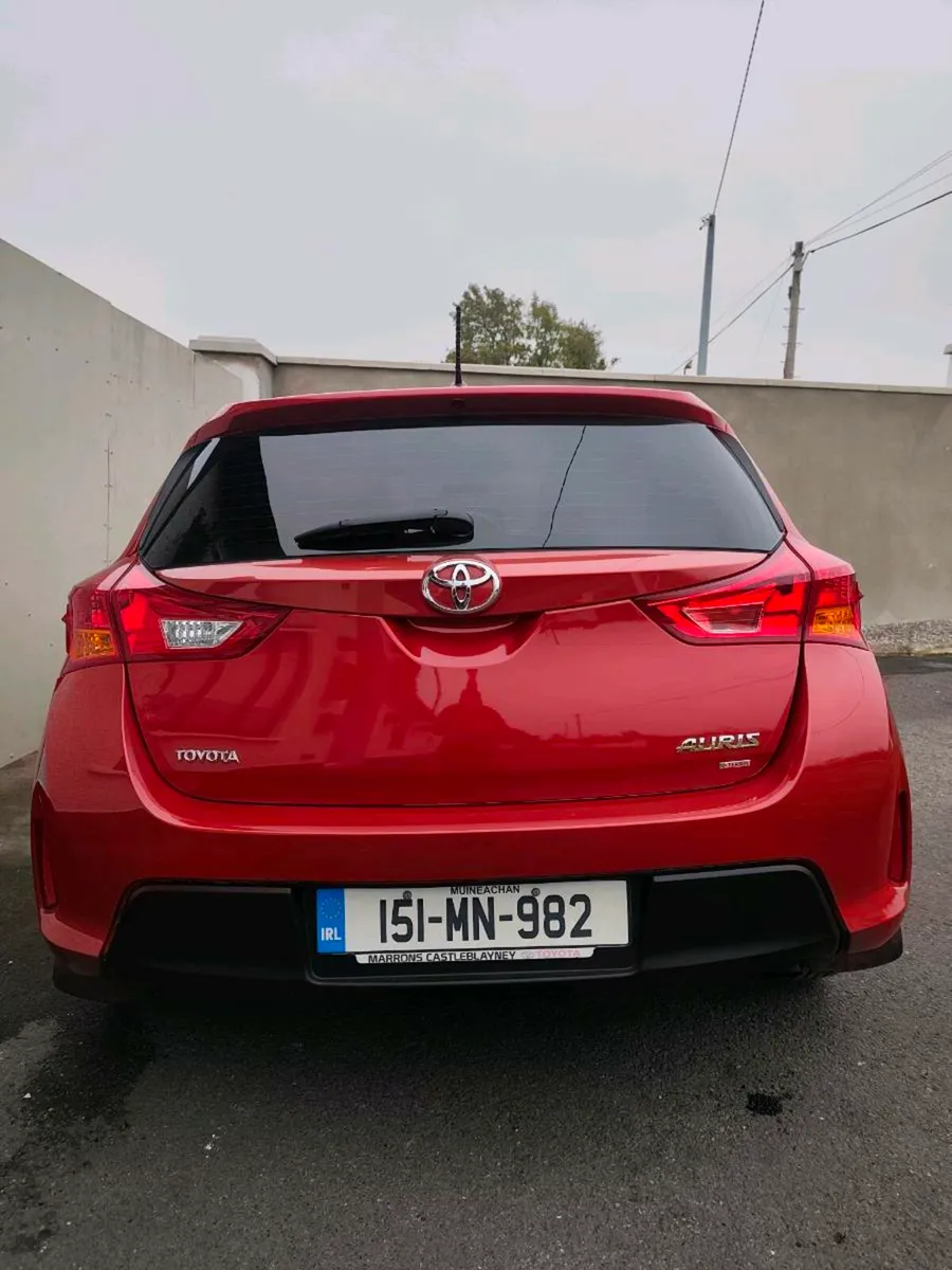 Toyota Auris Full Service History - Image 4