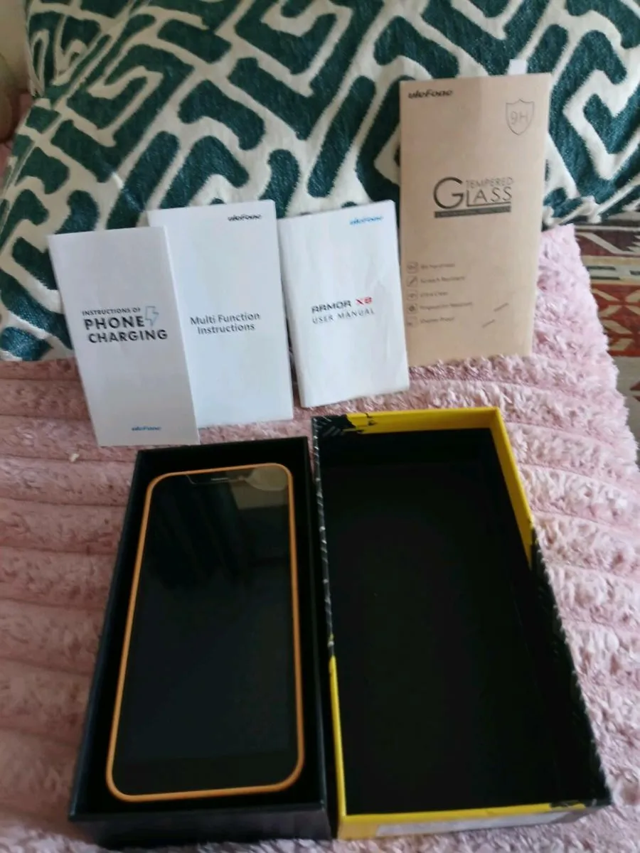 Ulefone Armor X8 Andriod P hone - Image 3